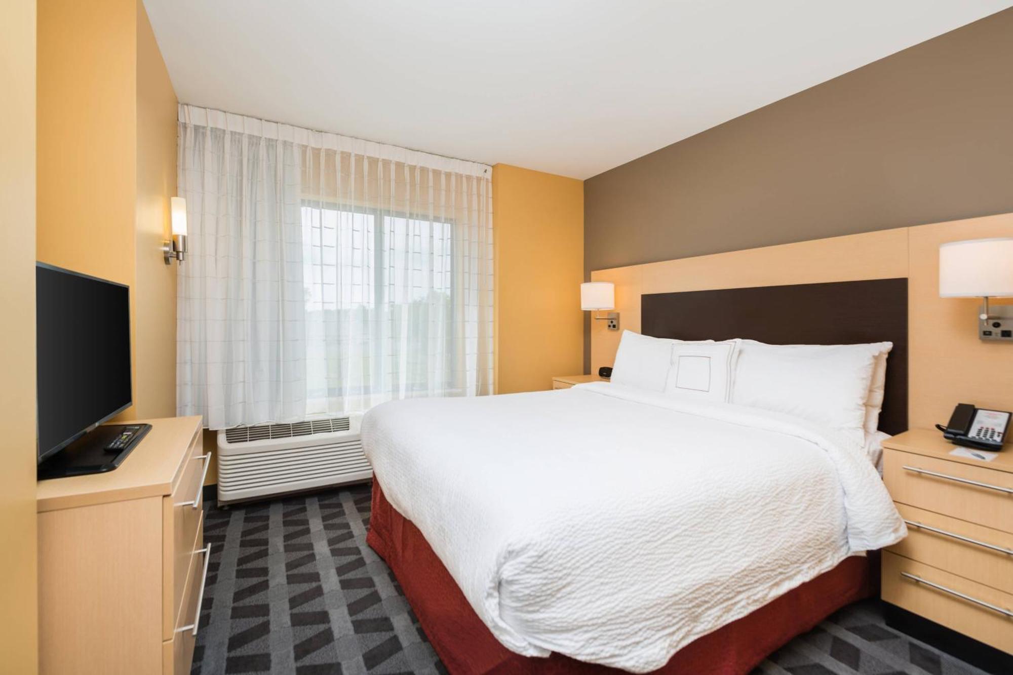 Towneplace Suites By Marriott New Hartford Екстериор снимка