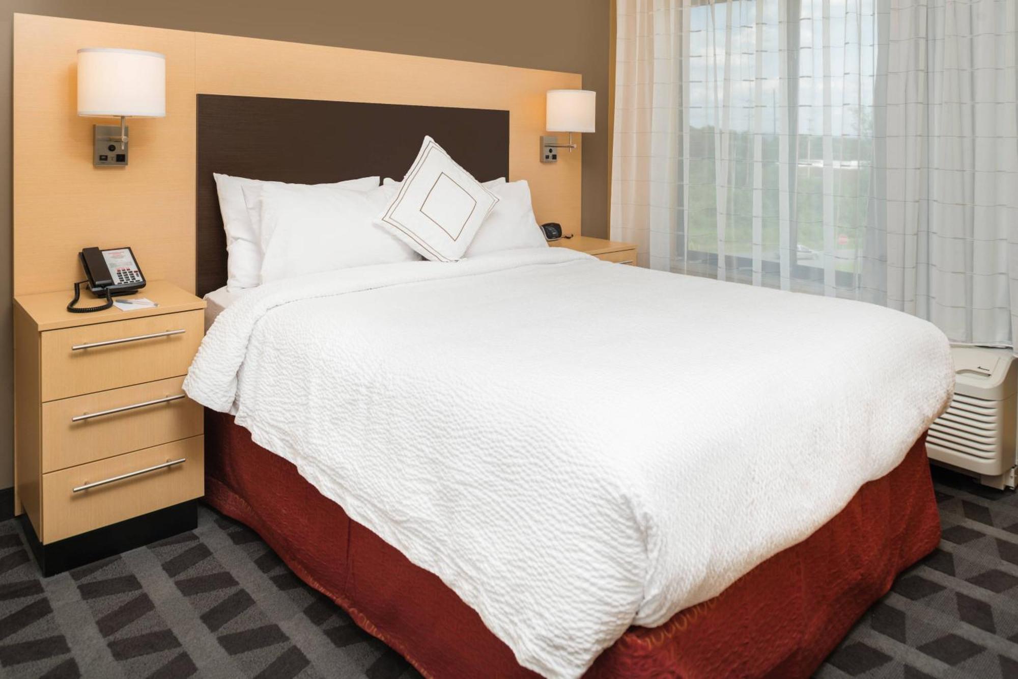 Towneplace Suites By Marriott New Hartford Екстериор снимка