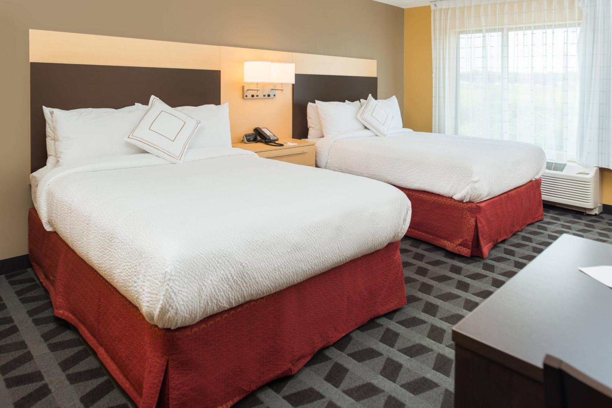 Towneplace Suites By Marriott New Hartford Екстериор снимка