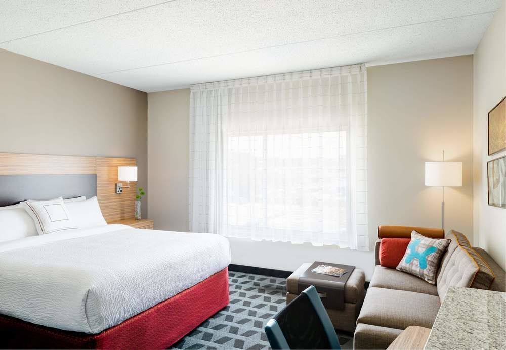 Towneplace Suites By Marriott New Hartford Екстериор снимка